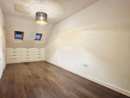 3 bedroom house to rent Bitterling Street, Ellesmere Port, Cheshire, CH66 - Photo 3