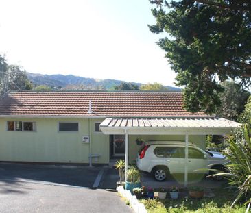 Neat and tidy two-bedroom home - Photo 1