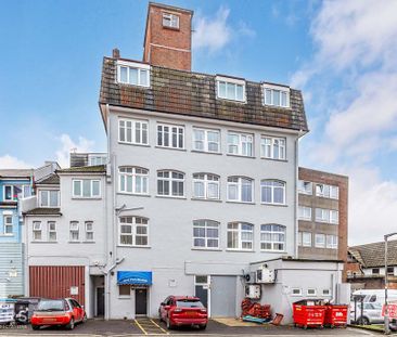 Studio to rent - Photo 5