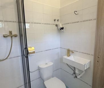 Pronájem bytu 1+kk 25 m² - Fotografie 4