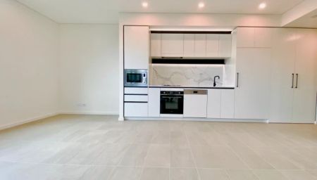 406/2C Wharf Road,Melrose Park,New South Wales 2114, Sydney - Photo 4