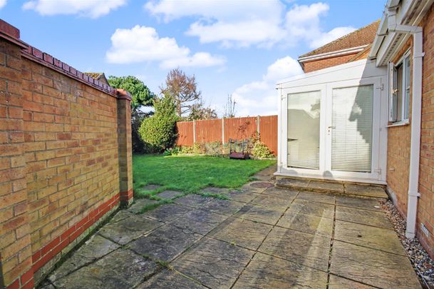 3 Bedroom Bungalow to let - Photo 1