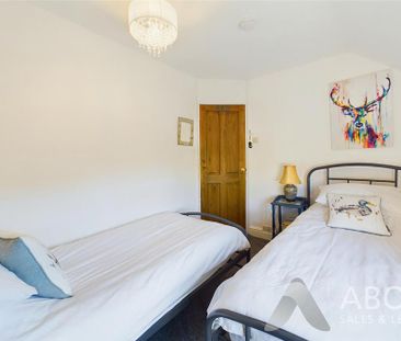 4 bedroom cottage to rent - Photo 2