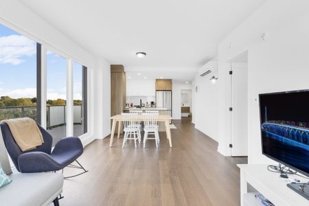 2030 Rue Lucien Thimens, Montréal (Saint-Laurent), QC H4R - Photo 3