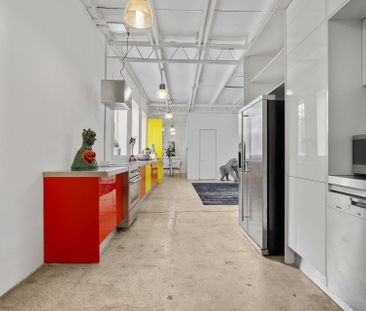 Shared Accomodation Rooms: New York-Style Loft Living in the Heart ... - Photo 2