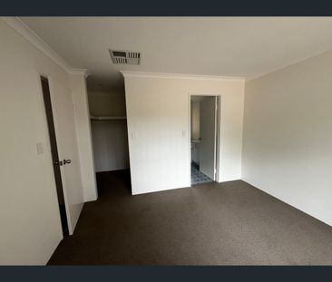 60 Diana Cresent, Lockridge, WA 6054 - Photo 6