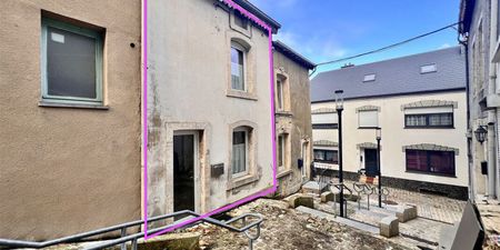 Eengezinswoning te huur in Virton voor € 500 met 1 slaapkamer - Photo 4