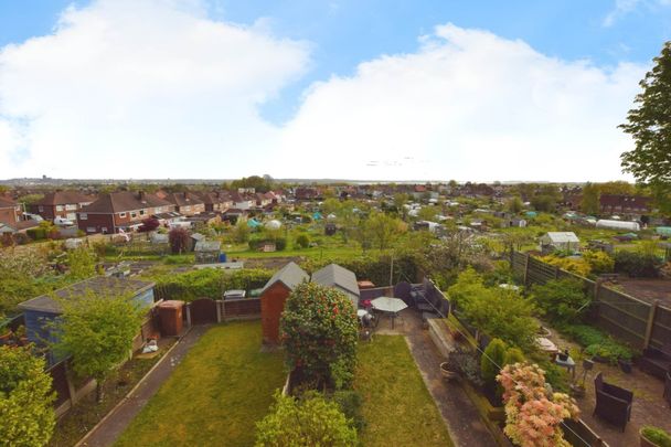 Mill Brow, Higher Bebington - Photo 1