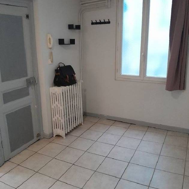 Studio 14m² (réf 2127460) - Photo 1