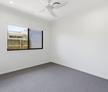 Brand New Family Home with Premium Features in Yarrabilba! - Photo 3