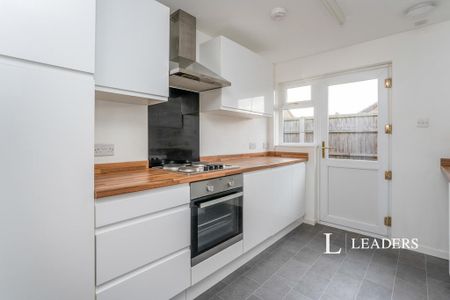 3 bedroom bungalow to rent - Photo 5