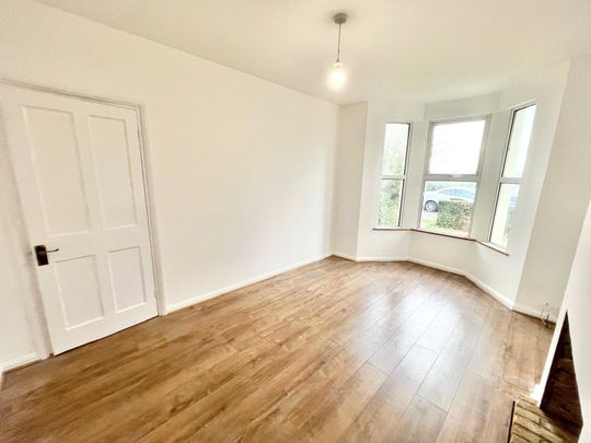 Millhead Villas, The Common, Great Wakering, Southend-On-Sea, SS3 0BS - Photo 1