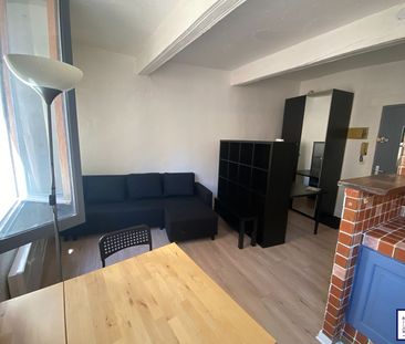 Location Appartement 1 pièce 22m² - Photo 3