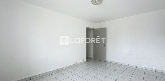 Apartment - Photo 2