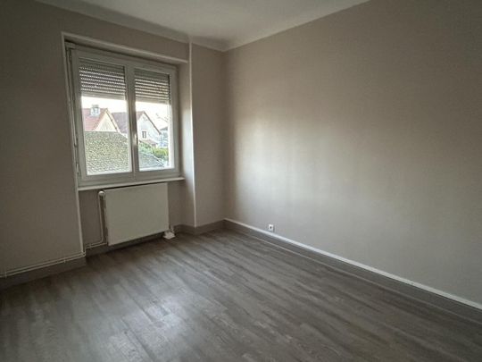 Location Appartement 2 pièces 43m² LE CREUSOT 71200 - Photo 1