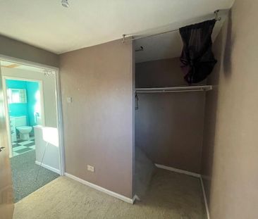 38 Coronation Crescent, Carrickfergus, BT38 7HB - Photo 6