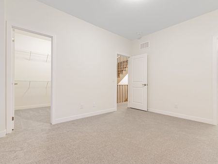 For Lease - 28 Harvey Bunker Crescent, Markham, Ontario - Photo 3