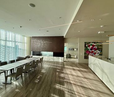 For Lease - 3900 Confederation Parkway Unit# 3512, Mississauga, Ont... - Photo 3