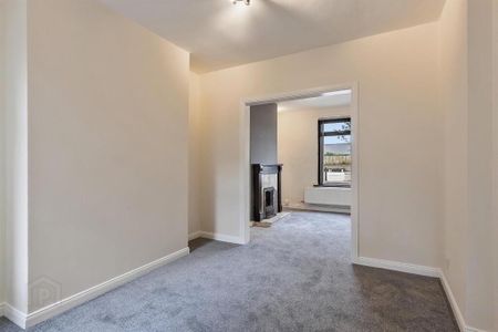 4 Ballyclare Road, Doagh, Ballyclare, BT39 0PE - Photo 3