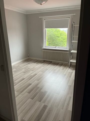 Bronsgatan, Västra Frölunda - Photo 2