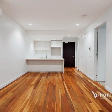 2 Bed, 2 Bath - Photo 1