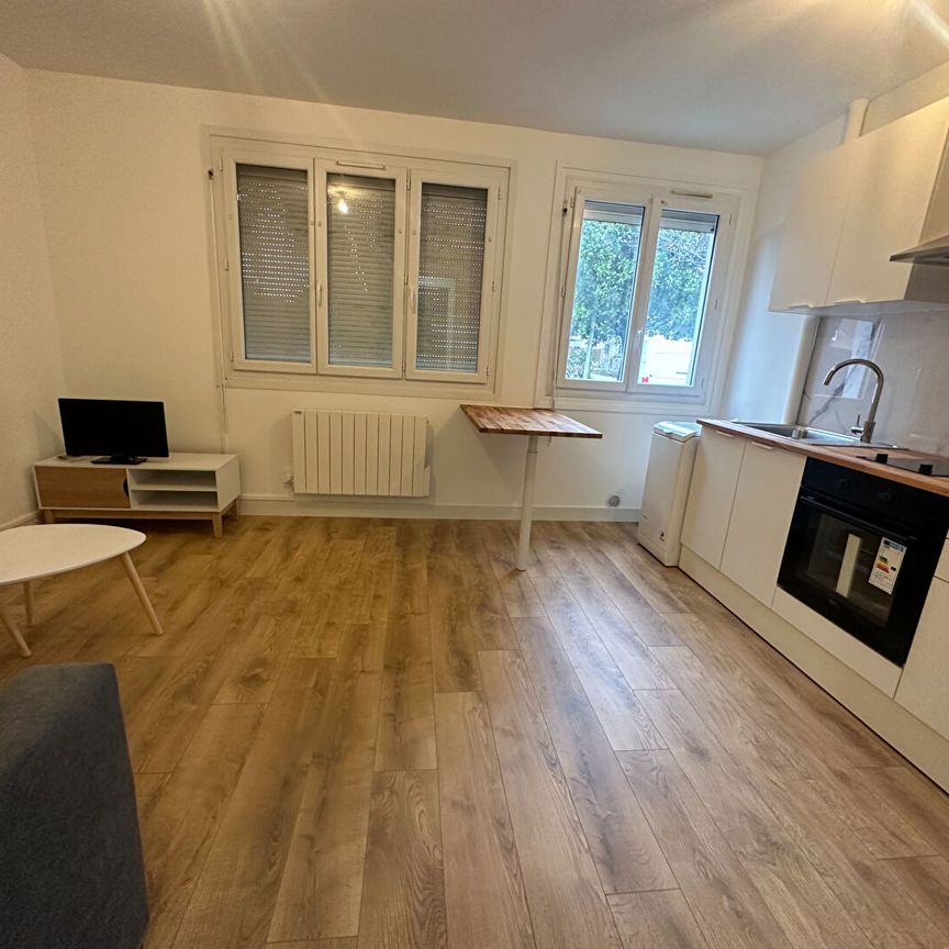 Location Appartement 2 pièces 31m² - Photo 1