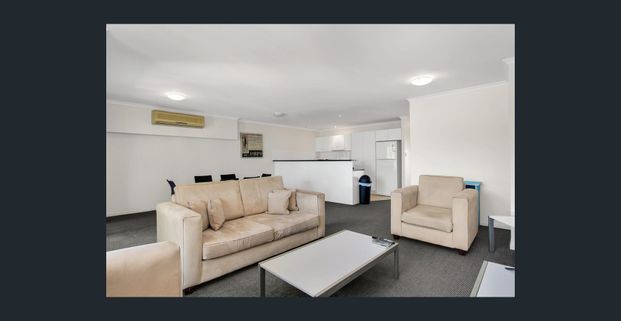 Coastal Living in a Secure 3-Bed Apartment - Photo 1