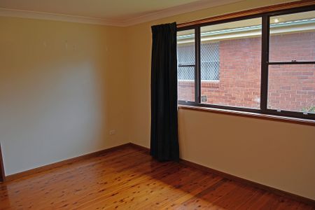 COSY THREE BEDROOM HOUSE IN OXLEY VALE - Photo 4