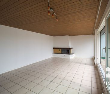 Helle Attika-Wohnung mit Terrasse und Aussicht in Ipsach - Foto 2