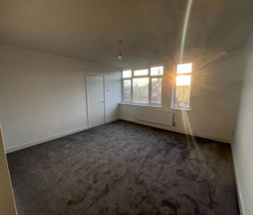 3 Bed Semi-Detached House, Remington Drive, S5 - Photo 6