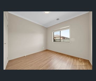 Prime Tarneit Living - 3 Bedrooms, Study, 3 Living Areas & More - Photo 3