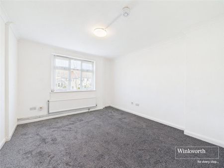 3 bedroom apartment to rent - Photo 2