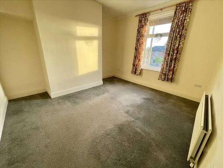 Prince Edward Road, South Shields, NE34 - Photo 2