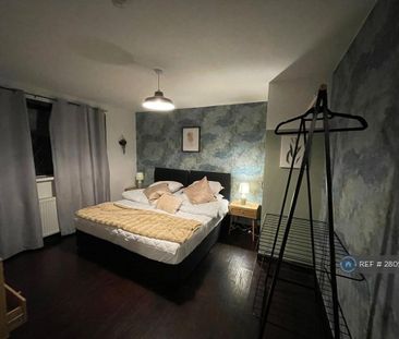 3 bedroom detached house to rent - Photo 3