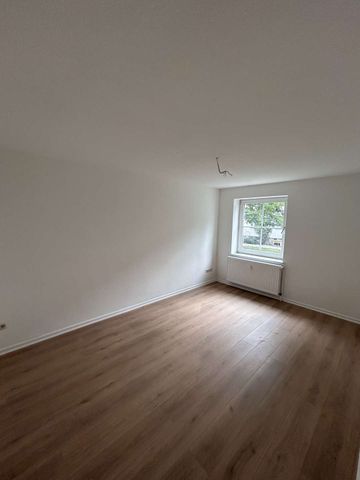 Großzügige 4-Zimmer-Wohnung mit 2 Bädern und viel Platz - Photo 2