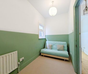 2 bedroom terraced house to rent - Photo 2