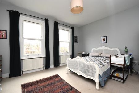 5 bedroom terraced house to rent - Photo 2