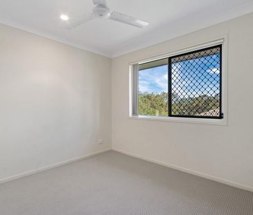 INCREDIBLE FAMILY HOME WITH EXTRAS - Photo 4