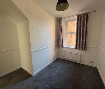 1 bedroom ground floor flat to rent - Photo 3
