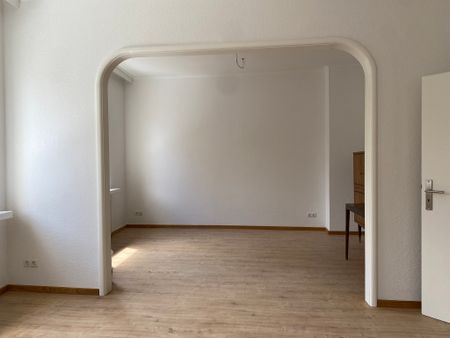 Sanierte 3-Zimmer-Wohnung mit außergewöhnlichem Grundriss - Foto 3