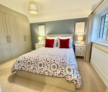 4 bedroom detached house to rent - Photo 5