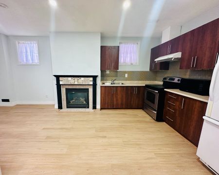 For Lease - 135 Cheltenham Road Unit# Basement, Barrie, Ontario - Photo 2