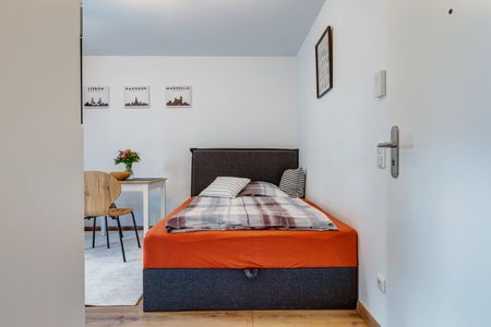 First occupancy: newly furnished apartment in Haar - Photo 3