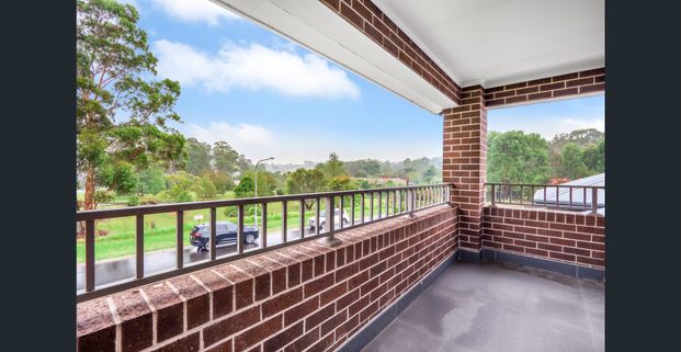 Grand residence within central location - Photo 1