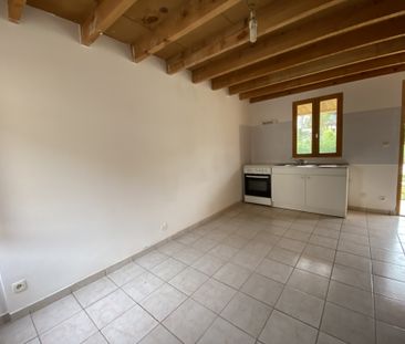 APPARTEMENT DUPLEX - COMMUNE DE REVELLES A 10 MIN DU CHU SUD - Photo 3