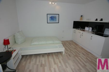 Gepflegte Wohnung in zentraler Lage - Photo 2