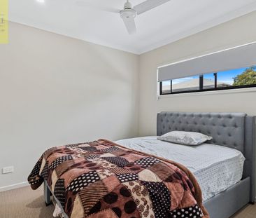 Beautiful Double-Storey Home Available for Lease in Richlands - Photo 6