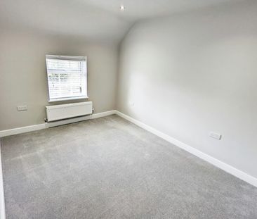 Cottage to rent on - Photo 2