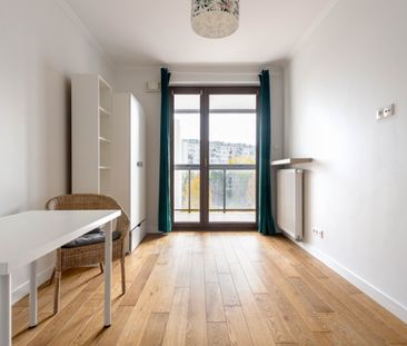 Ładny apartament, 2 balkony, garderoba, Metro - Фото 3