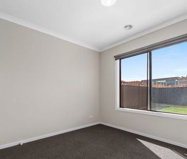 7 Fairholme Crescent, Strathtulloh - Photo 1